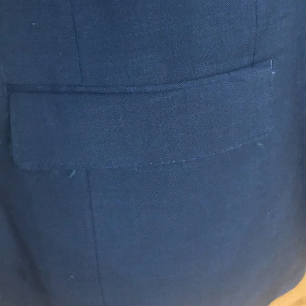 ITALIAN BLAZER 34R | Men’s Santori Suit Jacket- loose buttons